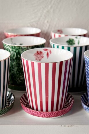 Pip-Studio-mug-without-ear-ROYAL-DOTS-Dark-Pink-beker-zonder-oor-donker-roze-