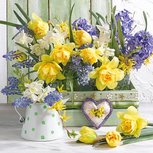 Papieren servetten AB 33x33cm p/20 MIX OF FLOWERS.narcissen en blauwe druifjes Papieren servetten AB 33x33cm p/20 MIX OF FLOWERS.narcissen en blauwe druifjes