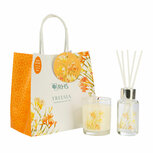 Giftbag RHS FRESIA Geurstokjes en -kaars van Wax Lyrical Giftbag RHS FRESIA Geurstokjes en -kaars van Wax Lyrical