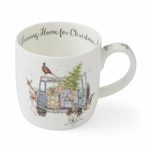 WRENDALE Designs beker mok DRIVING HOME for Christmas mug 310ml met een volgepakte auto voor Kerstmis